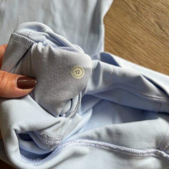 Lululemon Align High Rise Crop 21” Leggings Women's Size 12 Light Blue - Picture 8 of 8